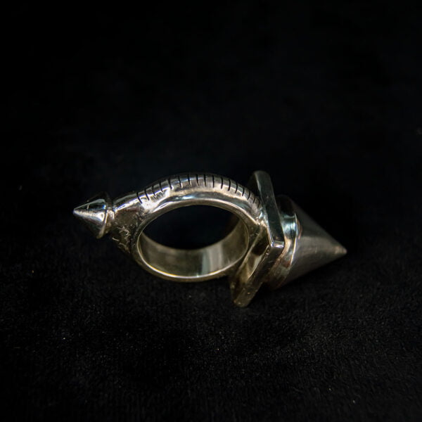 Gothic Spike Ring - Dark Cast Studio