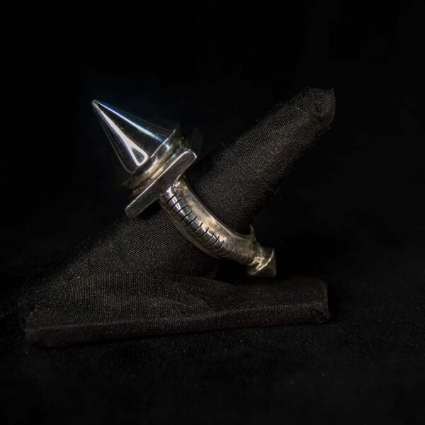 Gothic Spike Ring - Dark Cast Studio