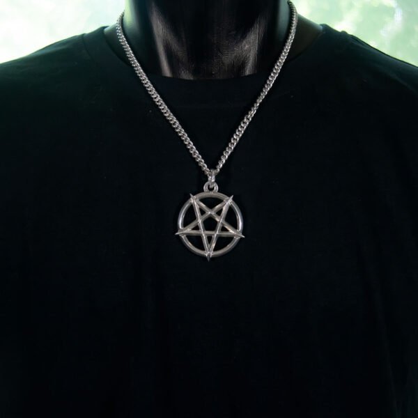 Inverted Pentagram Pendant - Dark Cast Studio