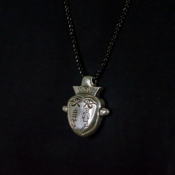 Egyptian Heart Amulet - Dark Cast Studio