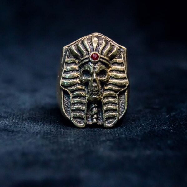 Pharaoh Skull Ring - Dark Cast Studio