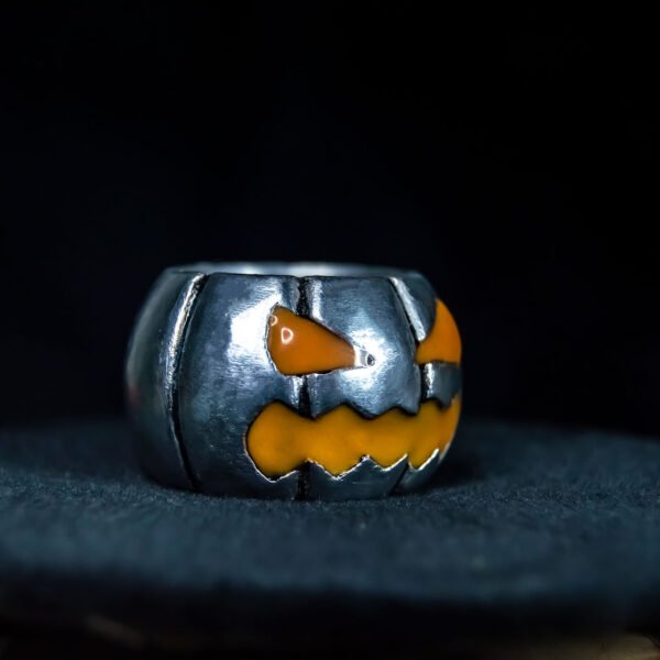 Jack'o Lantern Ring - Dark Cast Studio