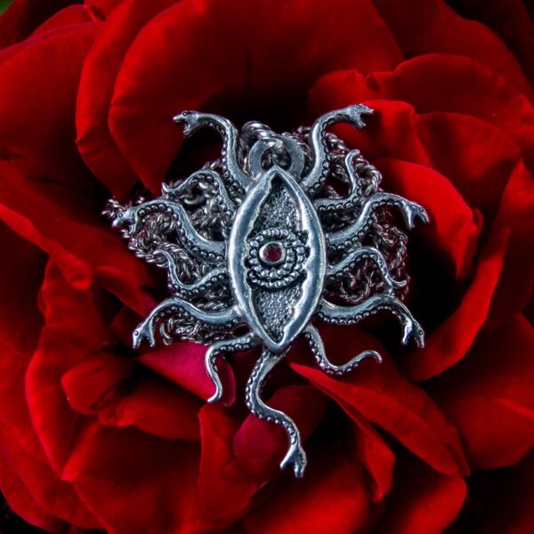 Eye of Gorgon Necklace - Dark Cast Studio